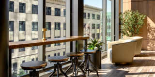 1900 Broadway Gallery 33