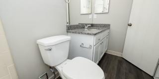 Emerald Apartments Gallery 55