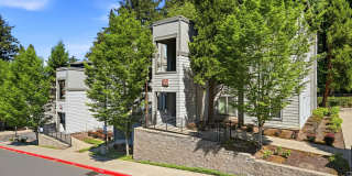 Terrace at Columbia Knoll Gallery 39