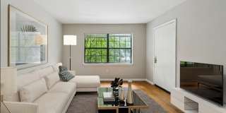 1219 W. Emery Street Gallery 3