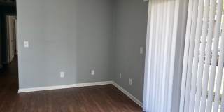 Walkable Downtown Lexington Condo | First-Floor 2BR in Shadow Moss Gallery 5