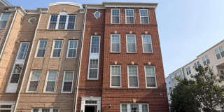 42797 BURRELL Square Gallery 1