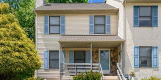 547 PICKERING STATION Drive Gallery 1