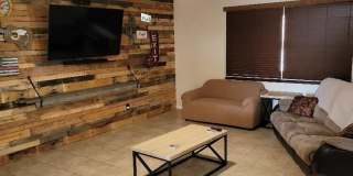 196 Wayfarer Ln Gallery 6