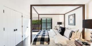 1811 Hillview Place Gallery 23