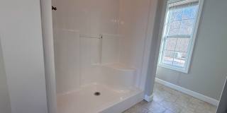 Spacious 4-Bedroom Home with Large Yard and Dual Garages in Cookeville Gallery 20