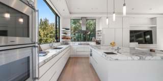 408 Golden Gate Avenue Gallery 30