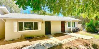 Darling Upgraded Studio Unit in Park Like Setting, Minutes to I-15 & Downtown Fallbrook! Gallery 1