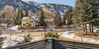 100 Park Avenue Gallery 9