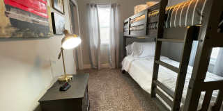 Fully Furnished rental with excellent central location in North cincinnati Suburbs Gallery 32