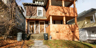 519-521 Clarendon Street Gallery 1