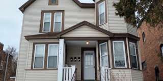 Duluth MN - 5 bed - 2 bath - single family home Gallery 1