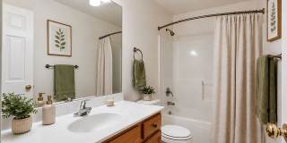 Greenbriar Estates Townhomes Gallery 10