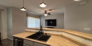 948 E Savannah Gallery 7