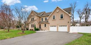 19 Utica Road Gallery 1