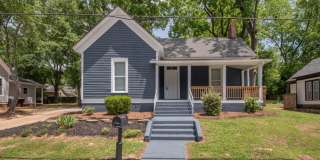 Will not last! Walk to the square in Newnan, 3 bed/1 bath, renovated, huge rooms, hardwood flooring, lots of parking! Gallery 1