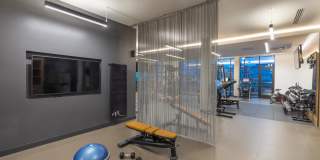 Modera LoHi Gallery 22