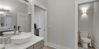 505 W Ontario Avenue SW Gallery 34