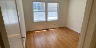Charming Menlo Park Home with Private Backyard & Beautiful Oak Tree Gallery 10