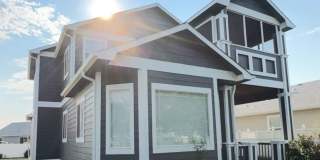 Spacious 3 Bed, 2.5 Bath Home with 2 Car Garage & Unfinished Basement Gallery 1
