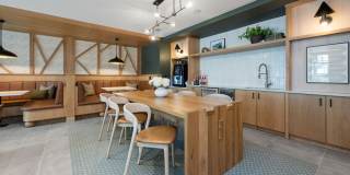 Alexan MOTO Gallery 17