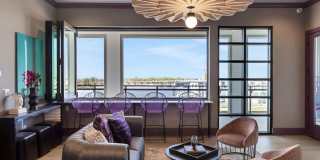 Metropolitan at The Riverwalk Gallery 19
