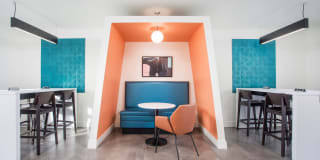 Living at NoHo Gallery 21