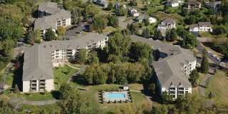 Parkside at Medicine Lake Gallery 15