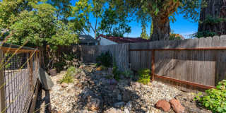 Downtown Napa 3 bed 2 bath single level home Gallery 35