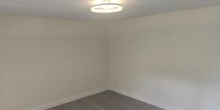 302 LAKEVIEW Drive E Gallery 14