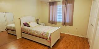 Condo in East Lake Woodlands Gallery 14