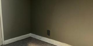 Spacious Rooms! W/D Hook Up! Available Now! Gallery 11