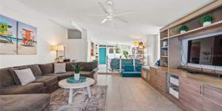2/2 luxury pool home in Sarasota, unfurnished annual rental Gallery 17