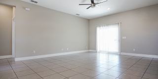 Home in Poinciana, FL now available! Gallery 7