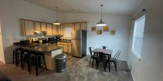 MOVE IN SPECIAL!! Super Cute 2 bedroom townhome! Gallery 4