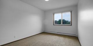 Brooklyn Crossing Gallery 19