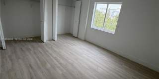 32 NW 14th Ave Gallery 8