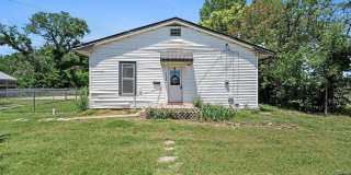 Adorable and Cozy 3 Bedroom! Adorable and Cozy 3 Bedroom! Gallery 26