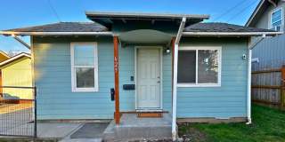 3 bedroom/1 bathroom Single-Family Home for Rent Gallery 1