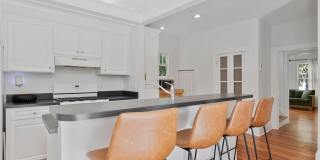 126 8TH Avenue NE Gallery 23