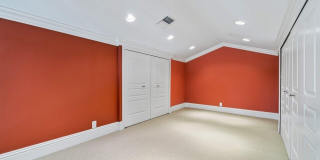 870 NW 7th Street Gallery 21