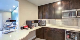 The Huntington Gallery 10