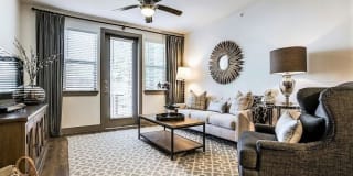 Alcove at Alamo Heights Gallery 1