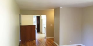 Charming Updated 3 Bedroom Home with A/C, Garage & Fenced Backyard in South Salem Gallery 8