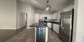 Spacious four bedroom for lease in Laveen Meadows! Gallery 6