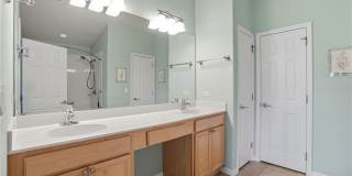 2427 Woodbourne Place Gallery 14