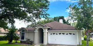 Beautiful 3-Bedroom, 2-Bath Home on a Peaceful Pond in Julington Creek Plantation. Gallery 1
