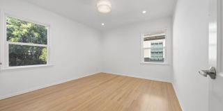 11345 CASHMERE St Gallery 18