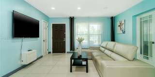 216 SW 6th St Gallery 10