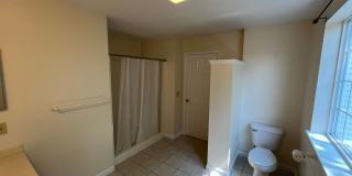 Spacious  South Burlington Townhouse for Rent - Available 7/1 Gallery 20